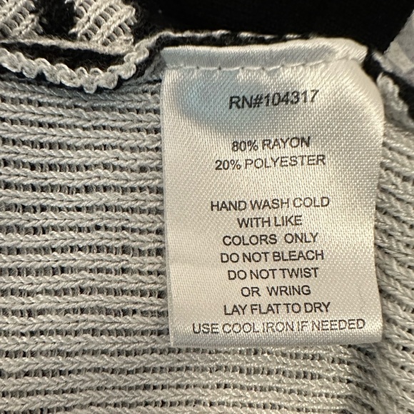 Black & White Sweater Dress M - Picture 4 of 4